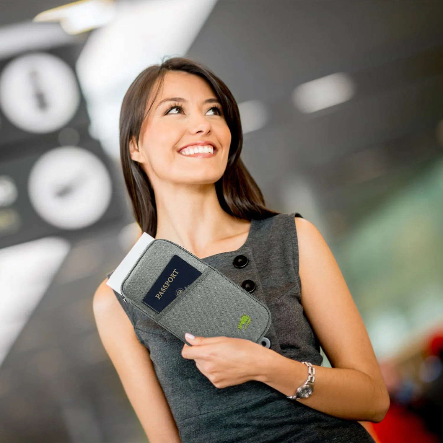 12 Pocket Travel Passport Wallet