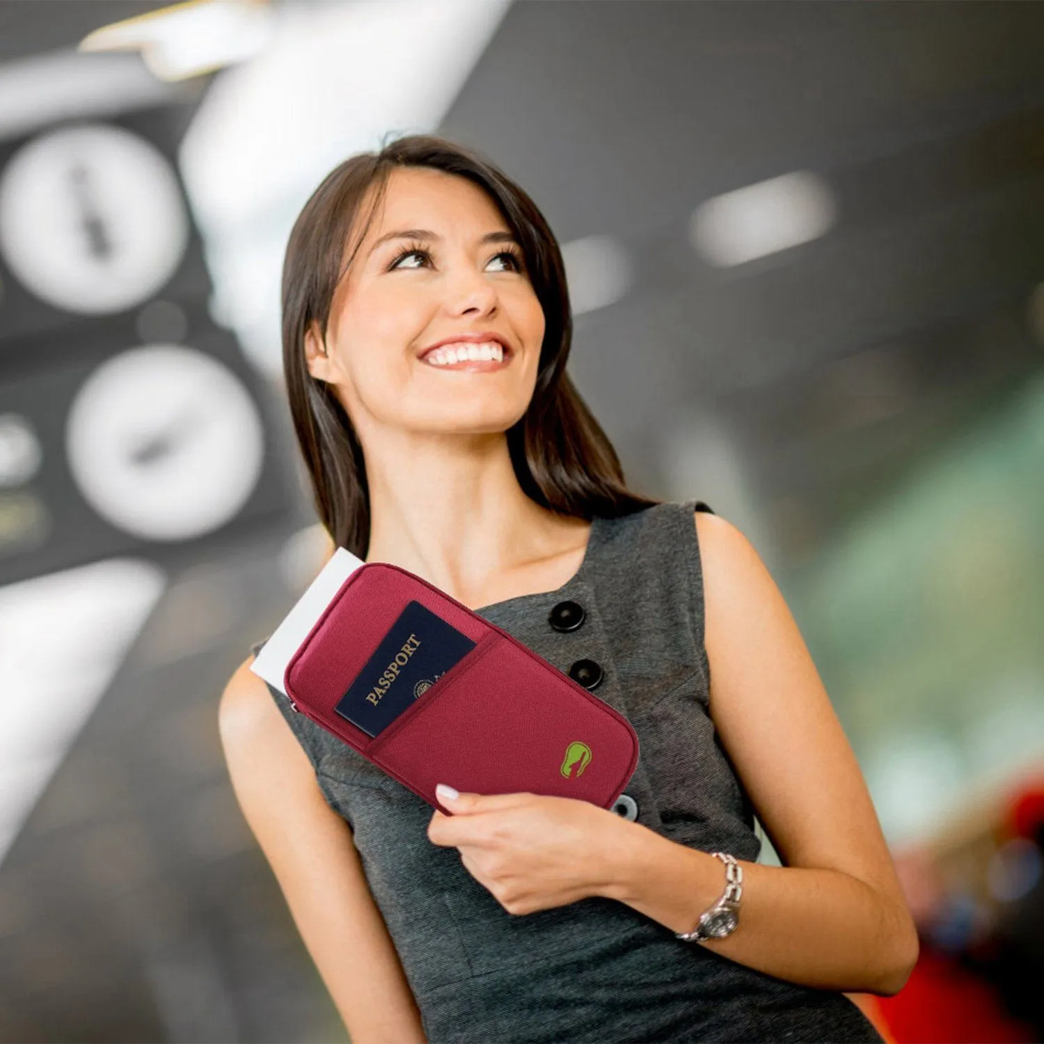 12 Pocket Travel Passport Wallet