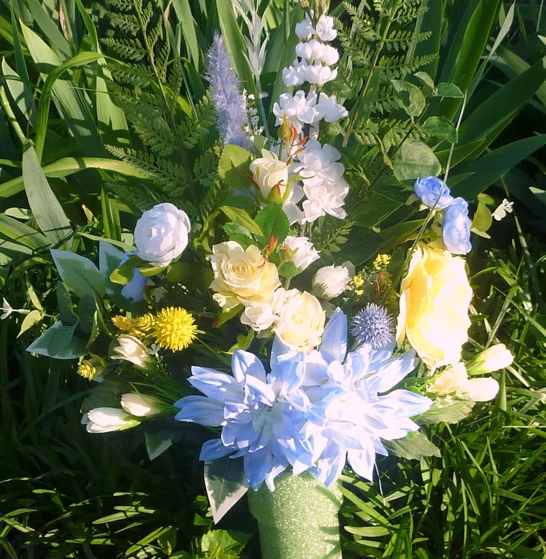 Blue and Yellow cemetery insert