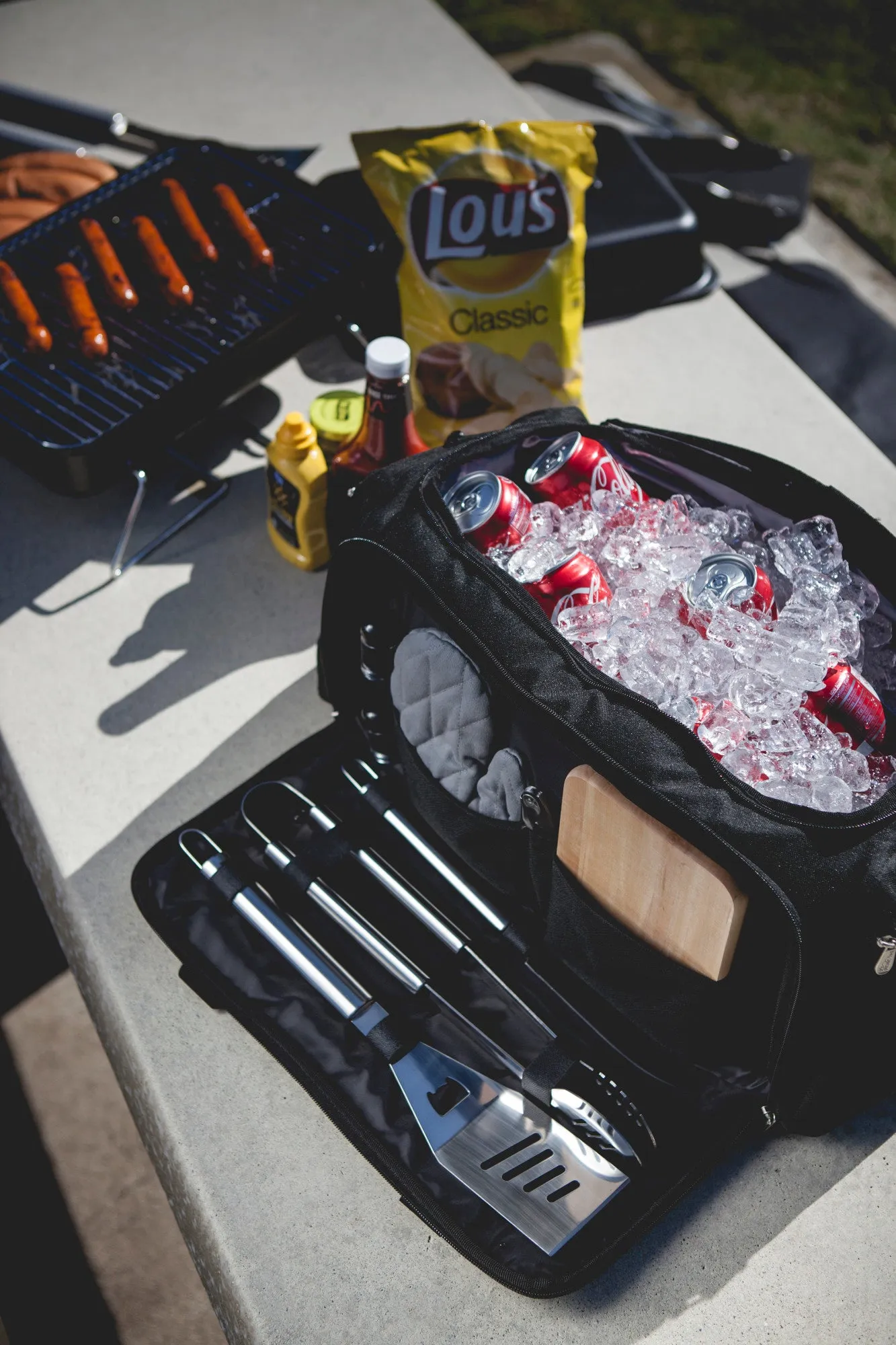 Boston College Eagles - BBQ Kit Grill Set & Cooler