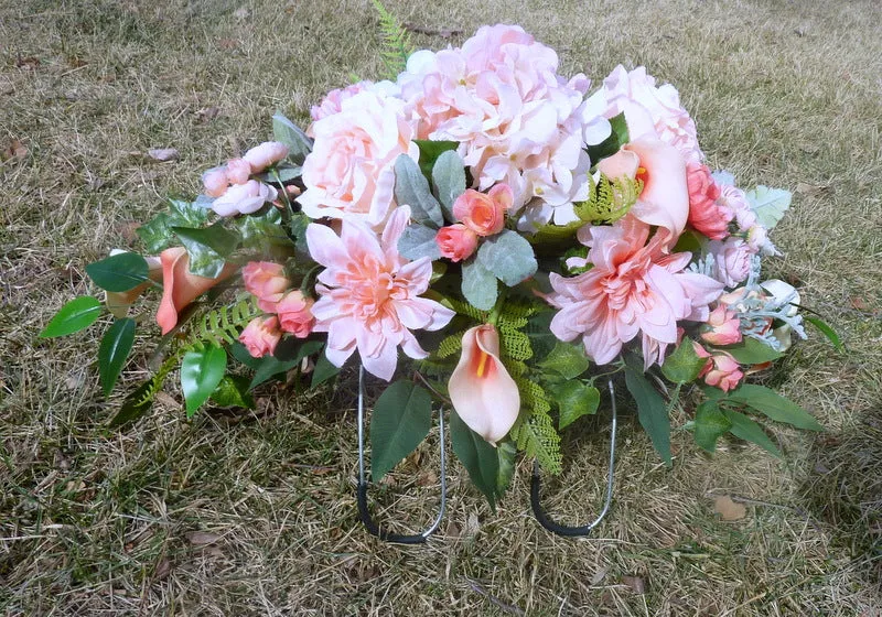 Cemetery headstone Flowers, Grave site spray