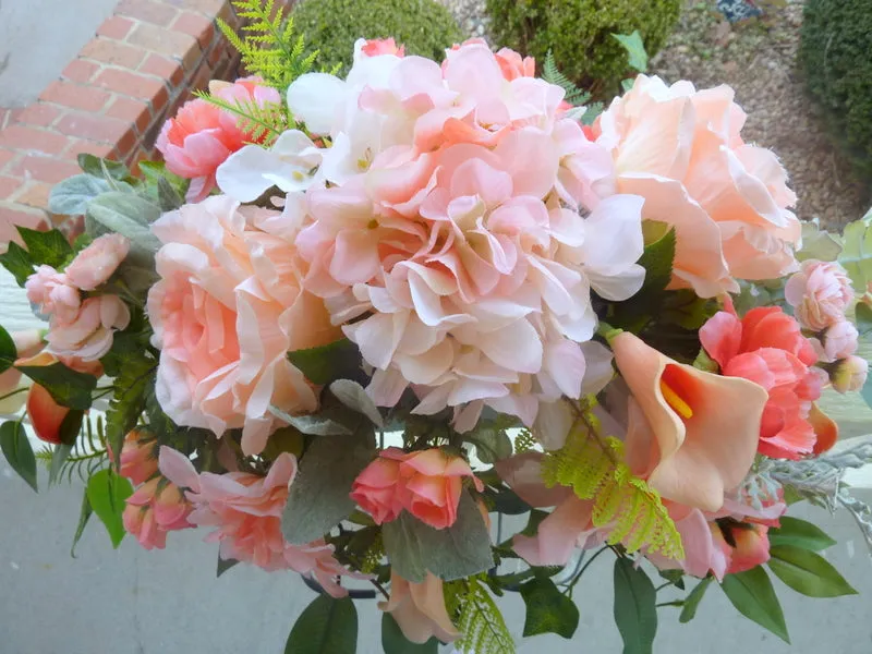 Cemetery headstone Flowers, Grave site spray