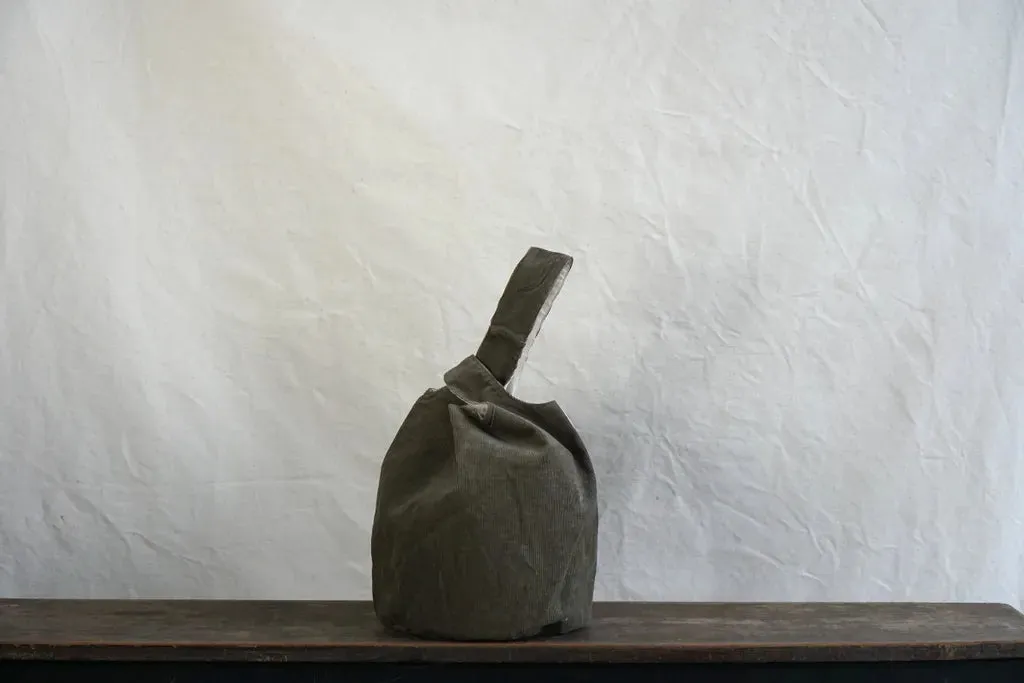 CORDUROY KNOT BAG