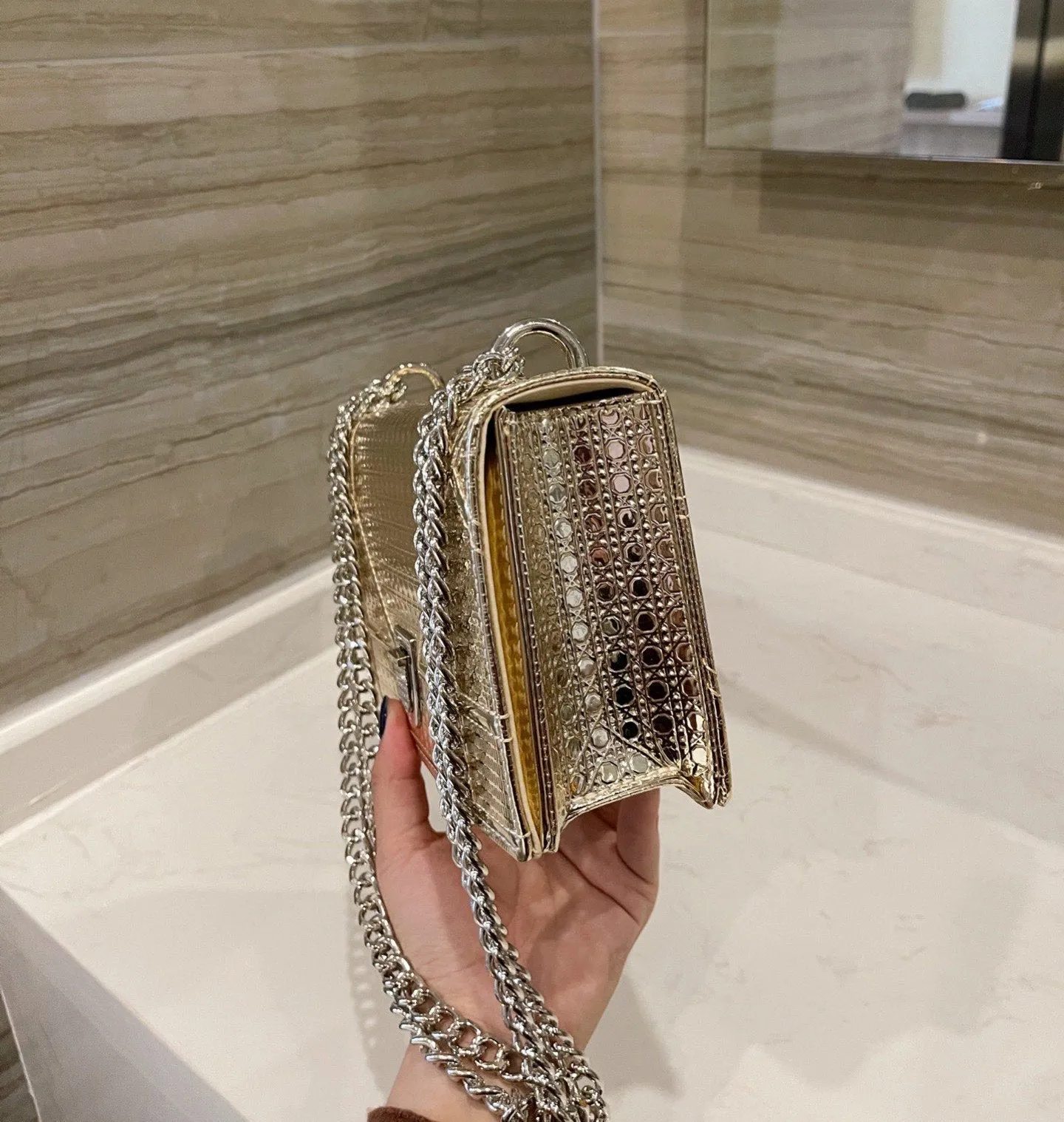 Designer Handbags DR 036