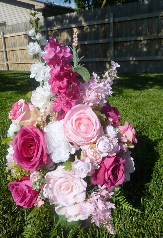 Fuchsia, Pink and white, upright cemetery spray