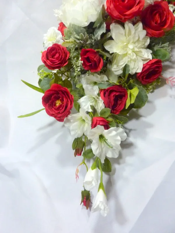 Memorial flowers in Red and White