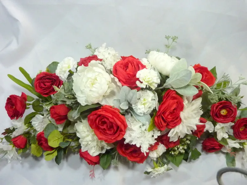 Memorial flowers in Red and White