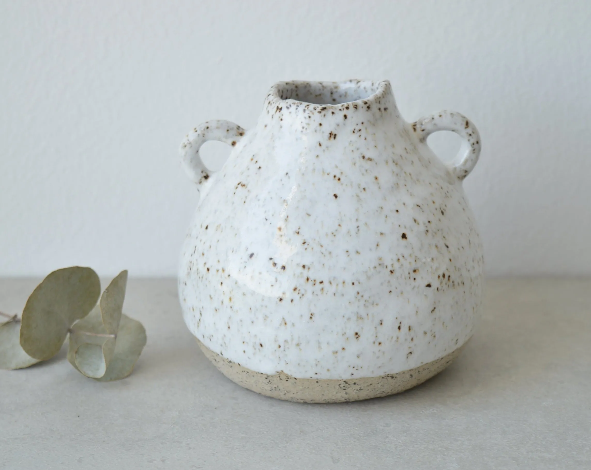 Speckled bud vase II