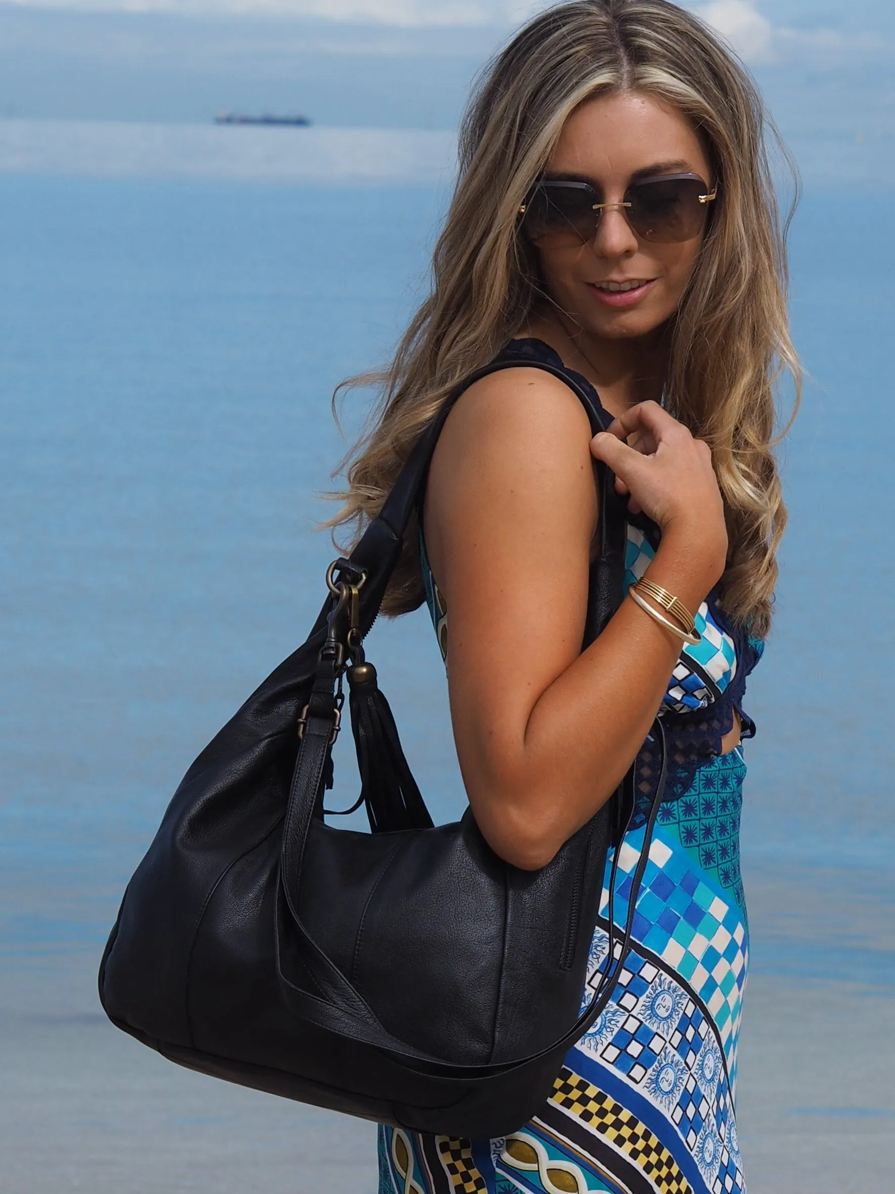 Suki Soft Hobo | Black