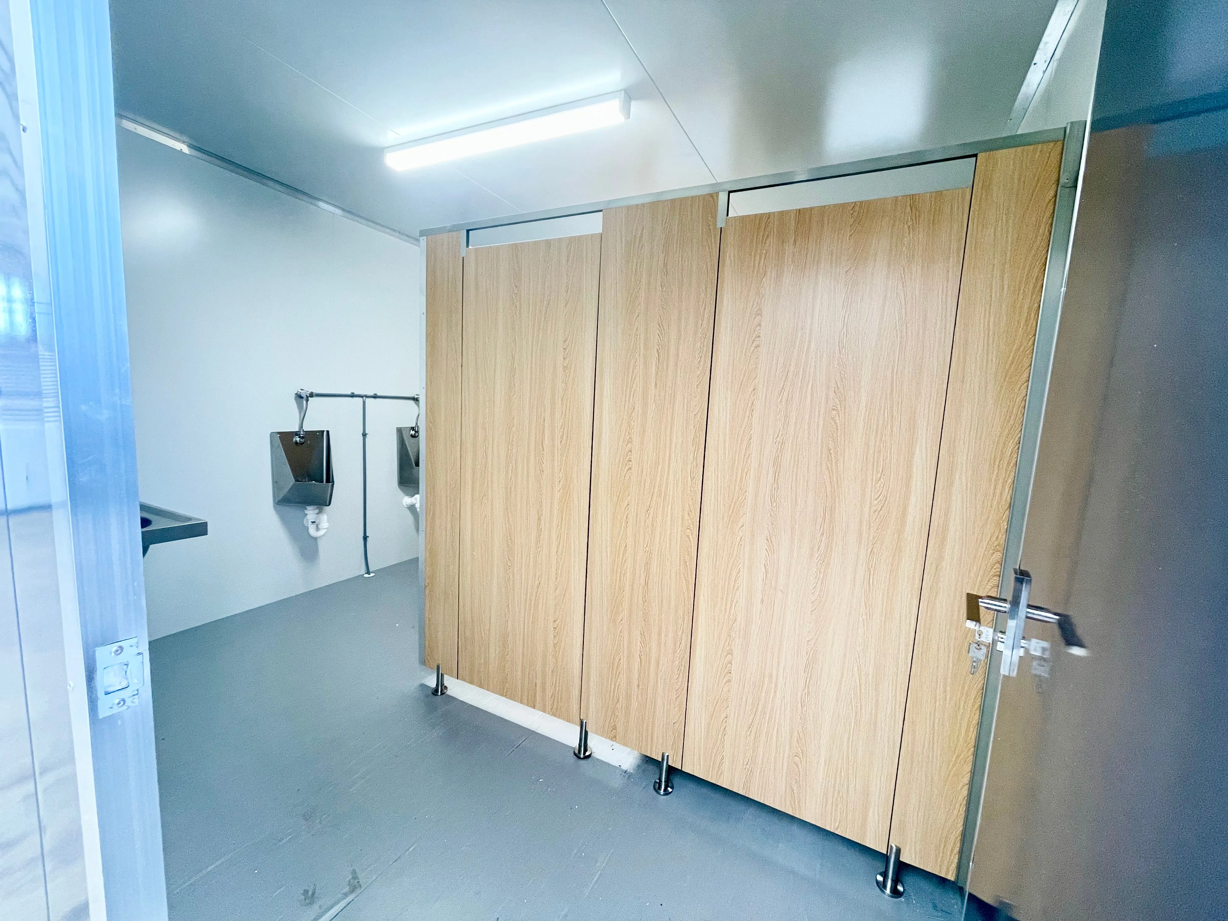 Toilet Block 6x3