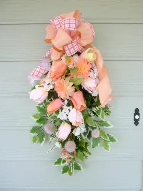Tulip door swag, peach tulip swag