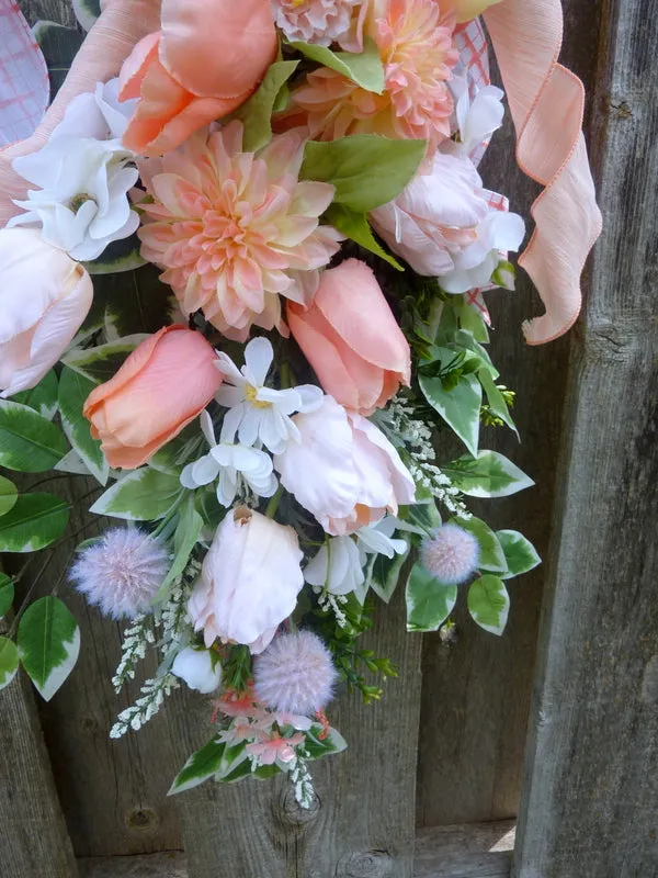 Tulip door swag, peach tulip swag